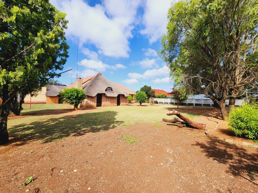 3 Bedroom Property for Sale in Stilfontein North West